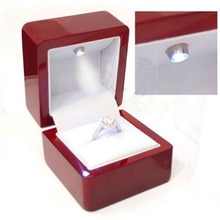 Luxury Ring Leather Box with LED Light Engagement Wedding Rings Case Boxes Red