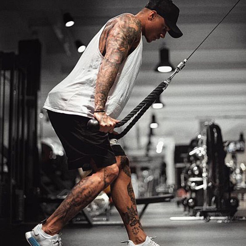 Gym pull rope mave crunches kabel pull down laterals biceps triceps muskel træning fitness træning bodybuilding pull reb