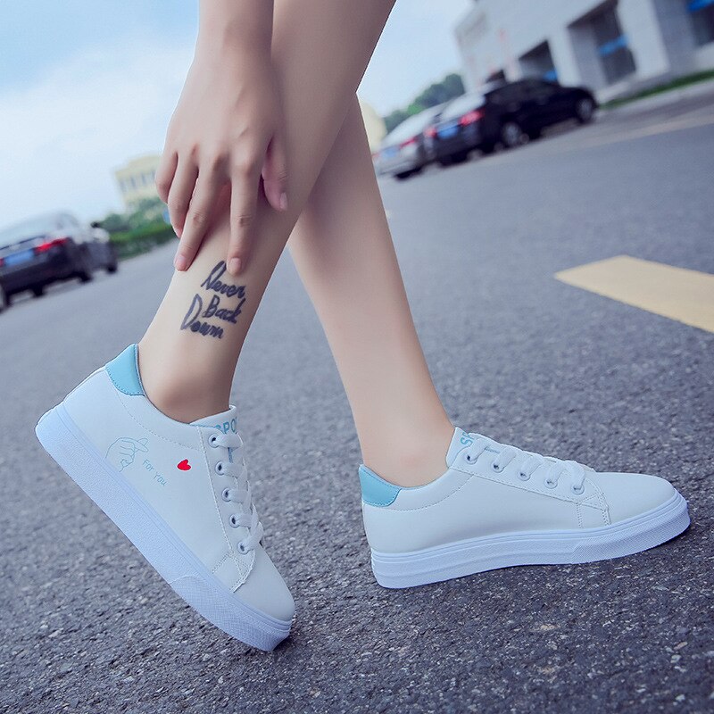 Spring And Summer With White Shoes Women Flat Leather Canvas Shoes Female White Board Shoes Casual Shoes S0828