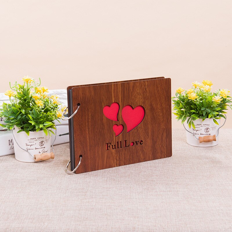 8 inch fotoalbum met houten omslag, liefdesherdenkingskaart, handgemaakt, losbladig houtsnijwerk, geplakt, doe-het-zelf plakboek, zwart vel, trouwalbum: Volle liefde