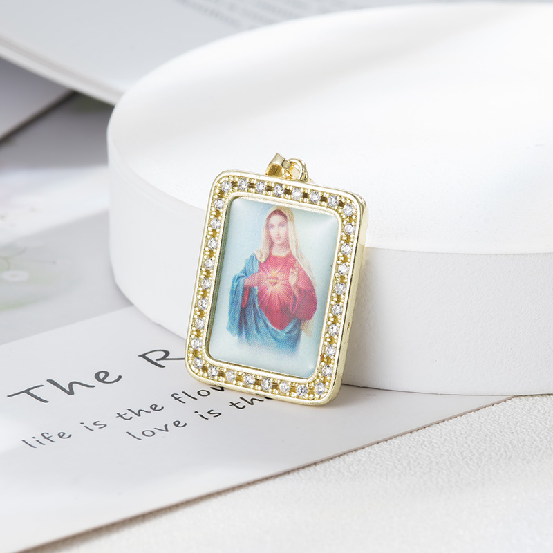 Uskonnollinen riipus katolinen luksus vintage-korut neitsyt maria -riipuskorut ja -tarvikkeet naisille mitaliriipukset: Rodiumilla päällystetty