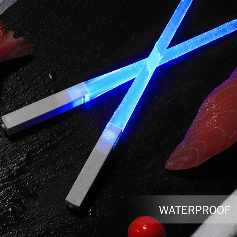 1 Pair of Light Up LED Lightsaber Chopsticks Durable Lightweight Portable BPA Free and Food Safe (Red): White 1