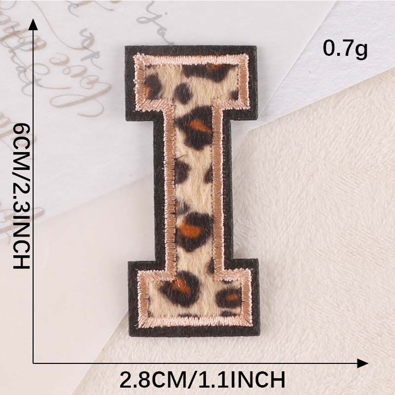 Parches de insignia de letras del alfabeto inglés A ~ Z, apliques bordados con estampado de leopardo, pegatinas para planchar para ropa, ropa con nombre DIY: Láser brillante