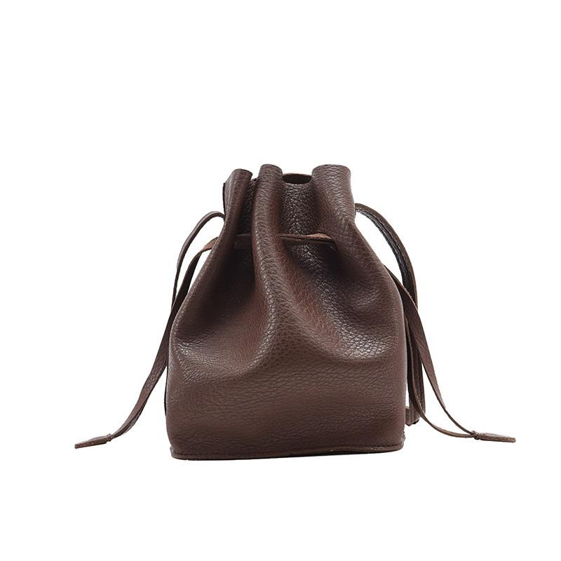 Mode Pu Lederen Tas Zomer Tassen Voor Vrouwen Trendy Dames Schoudertas Grote Capaciteit Casual Daily Pack: Coffee