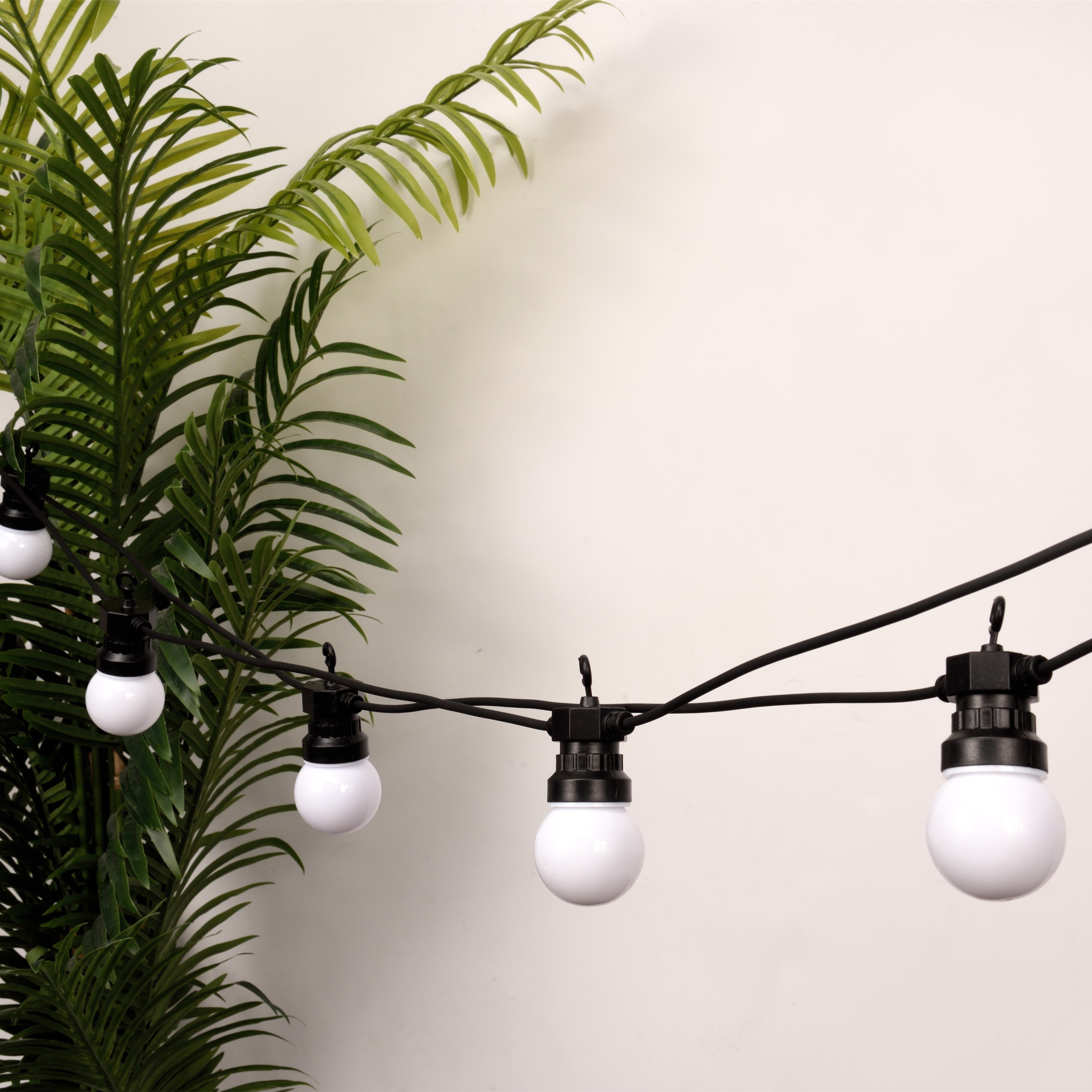 Ip65 led globe  g50 flerfärgade glödlampor kopplingsbar utomhus färgglada ljusslingor bröllop julfest dekor älva krans: Mjölkvit glödlampa / 8m 10 glödlampor