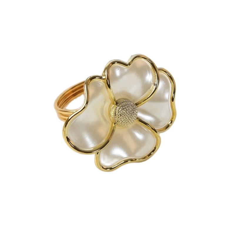 6PCS Metal Modern White Magnolia Flower Napkin Ring Hotel Western Restaurant Desktop Decoration Napkin Ring Party Wedding Decora: Default Title