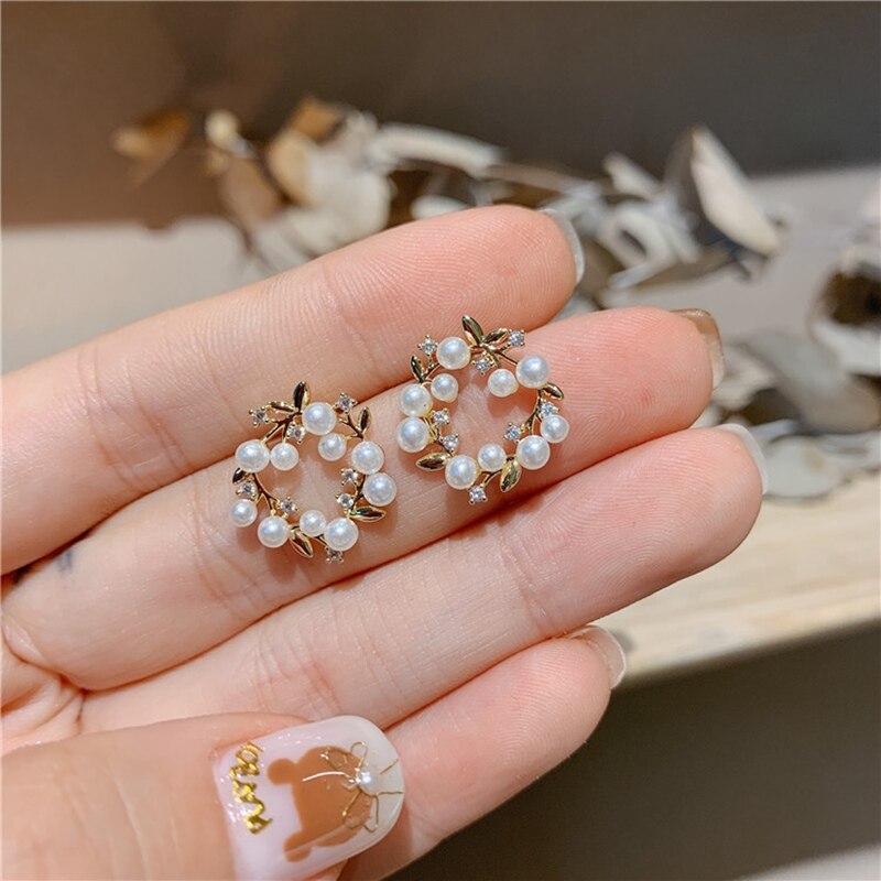 Nueva joyería de novedosa coreana, pendientes bonitos y frescos con forma de gota de aceite y flor, pendientes de cristal para mujer, de joyas de