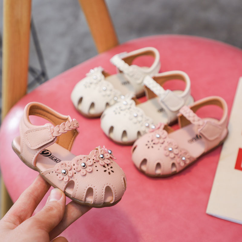 Dziewczynek sandały buty dla małego dziecka wiosna lato moda kwiaty płaskie buty ogrodowe dzieci 0-3 lat infantil buty drewniaki Sandalias