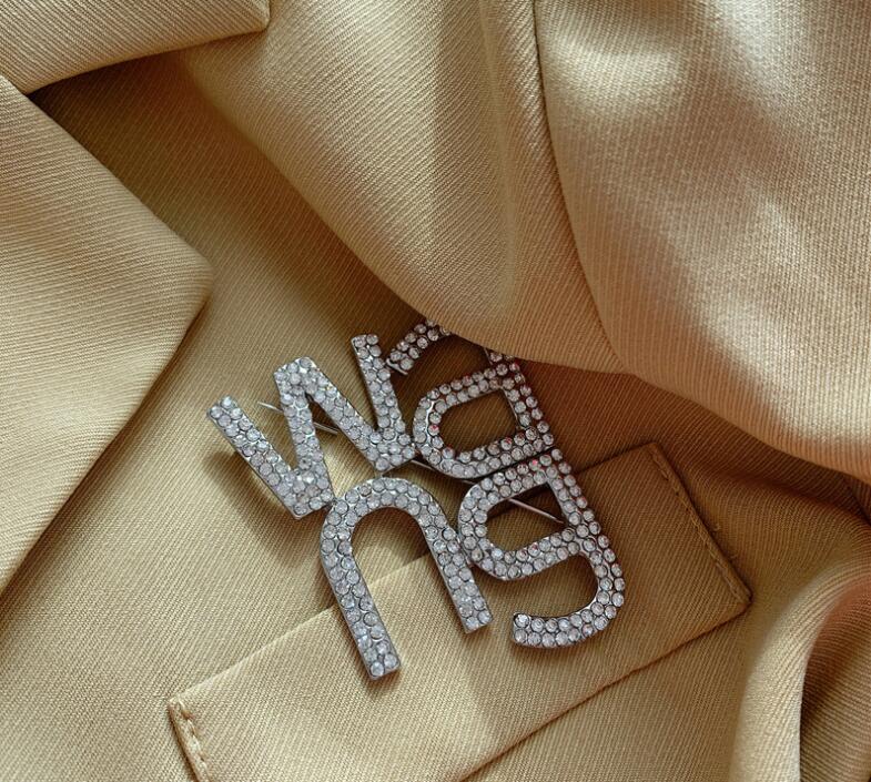 Trendy women temperament fashionable full rhinestone super flash irregular letter brooch suit corsage