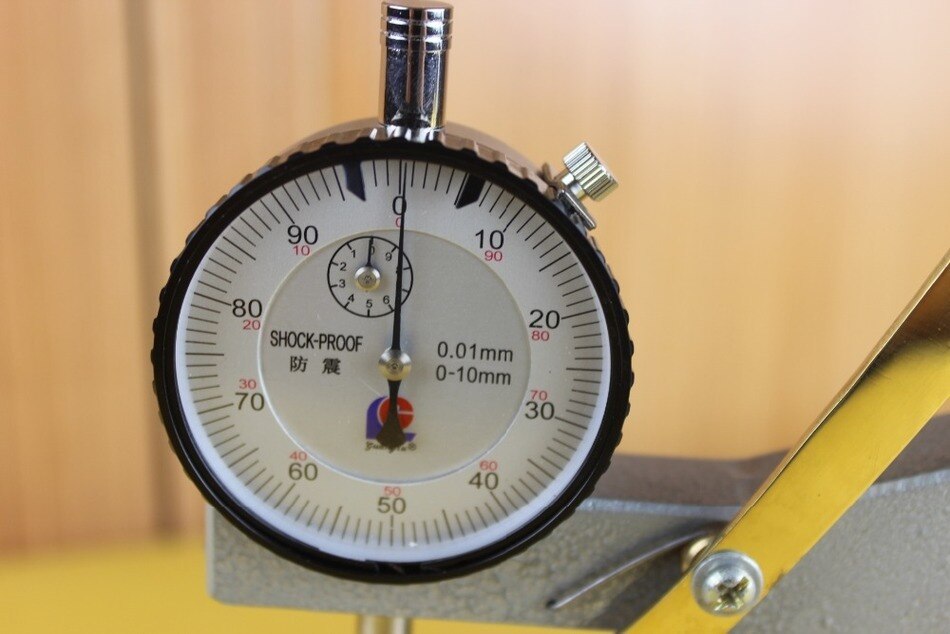 Keramisk Isoleringsplåt Av Aluminiumoxid Aluminiumkeramisk Platta Isolerande Aluminiumkeramisk Ark For Industriella Delar, Sidlängd 3,5 Cm(Thickness:2mm