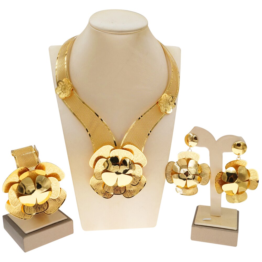 24K Dubai Gouden Sieraden Set Dames Bloem Glossy Ketting Oorbellen Armband Bruiloft Accessoires NH00031
