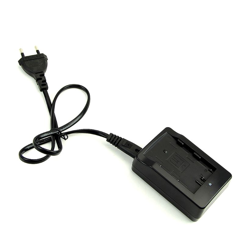 Battery Quick Charger Cradle for nikon MH-18A EN-EL3a D70 D80 D90 D300 D700 EU