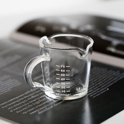 Heat-resistant Glass Measuring Cup Small Milk Cup Kitchen Jigger for Espresso Coffee Double-mouthed Ounce Cup: Small scale