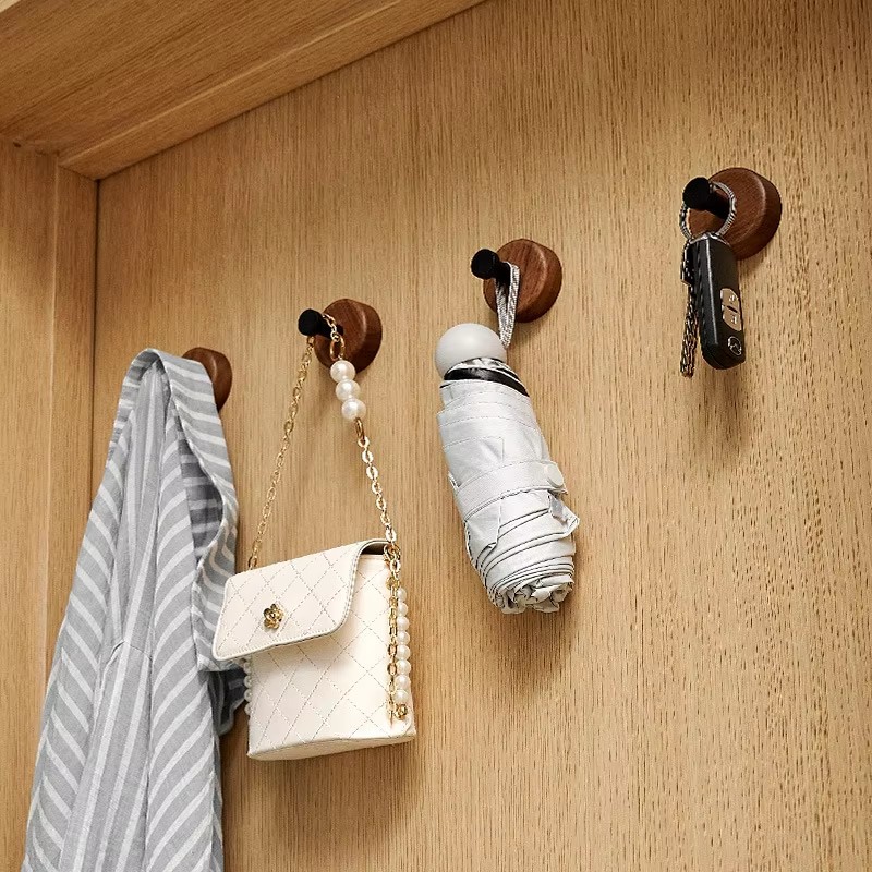 Ganchos autoadhesivos de madera maciza, colgador colgante de nogal, gancho de pared para baño, estante de almacenamiento de abrigos para dormitorio, gancho decorativo para llaves y toallas para el hogar