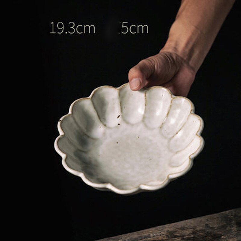 Japanese retro Japanese style petal pattern bowls and dishes handmade personality household ceramic tableware cooking n: E