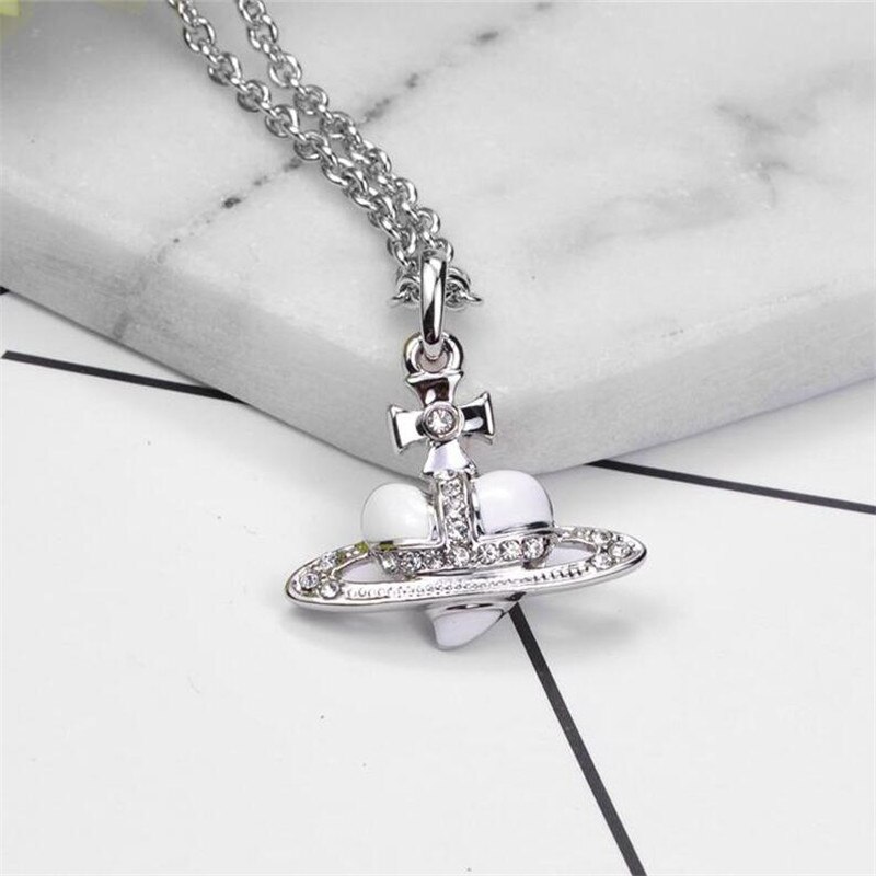 Nuova Personalità Fredda di Cristallo Saturn Collana A Catena Per Le Donne Brillante Zirconia Cuore Pianeta Pendente Della Collana Del Choker Dei Monili del Regalo: Heart White