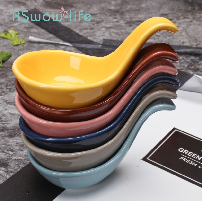 2Pcs Ceramic Spoon Tableware Soy Sauce Dish Home Sauce Mini Spoon Spoons Cuttlefish Balls Placed On A Saucer Tableware