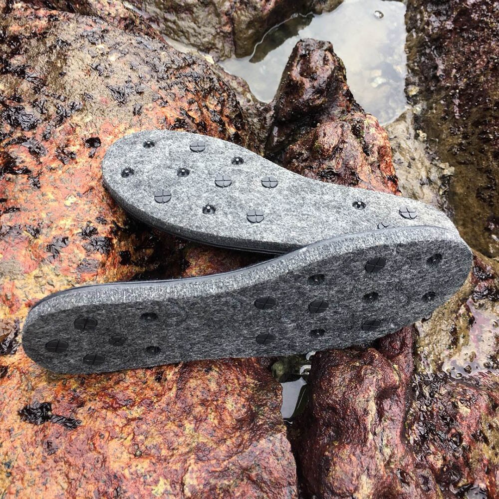 JEERKOOL Rock Felt Sole With Nails Removable Sole Felt Spike Bottom Velcro for Rocking Shoes Fishing Waders Size 39-45