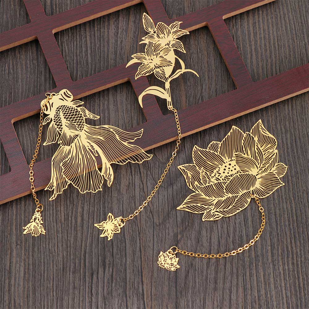 Chinese Style Metal Hollow Brass Bookmark Lotus Lotus Leaf Bookmark Stationery Fine Art Accessories