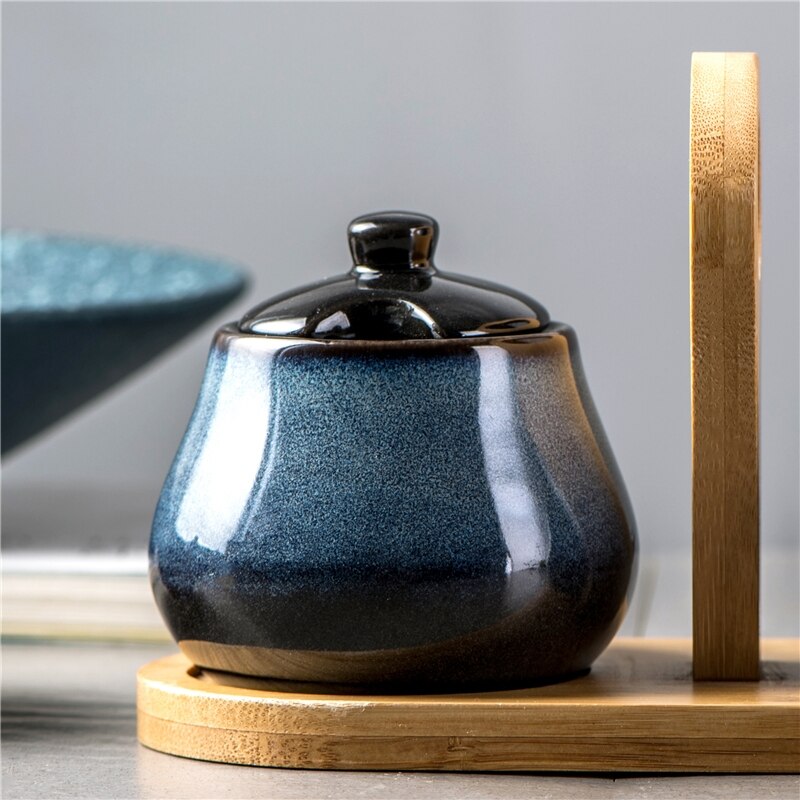 Japanese Style Ceramic Seasoning Pot Porcelain Pepper Salt Pot Simple Style Cruet Restaurant Household Decorative Spice Pot Set