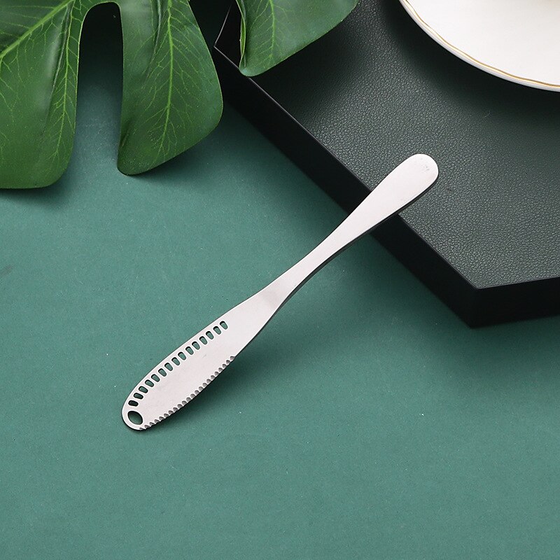 430 stainless steel butter knife cheese butter perforated tool bread jam baking butter tool: Natural color