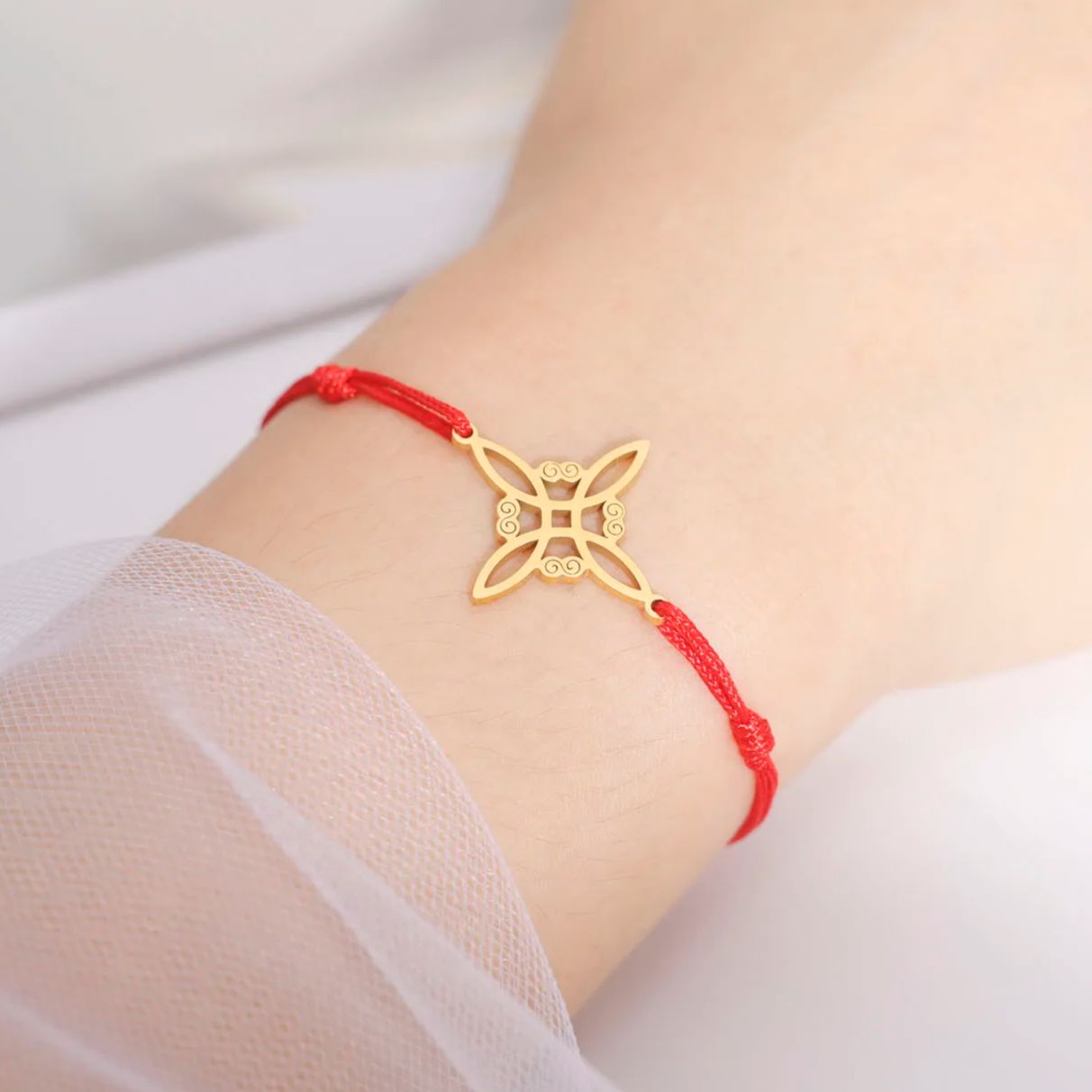 LIKGREAT Bracelet noeud de sorcière irlandaise pour femmes hommes noeud celtique réglable corde tissée bijoux acier inoxydable amulette Talisman