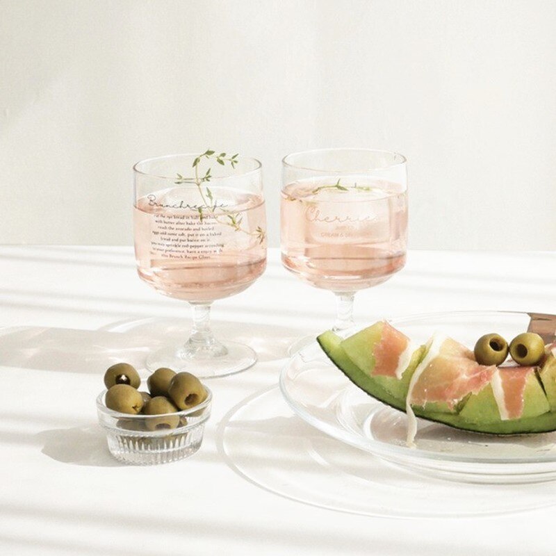 Jo life pohjoismaiseen tyyliin viini jogurtti cocktail kuppi samppanja pikari kupla jälkiruoka jäätelö lasikuppi