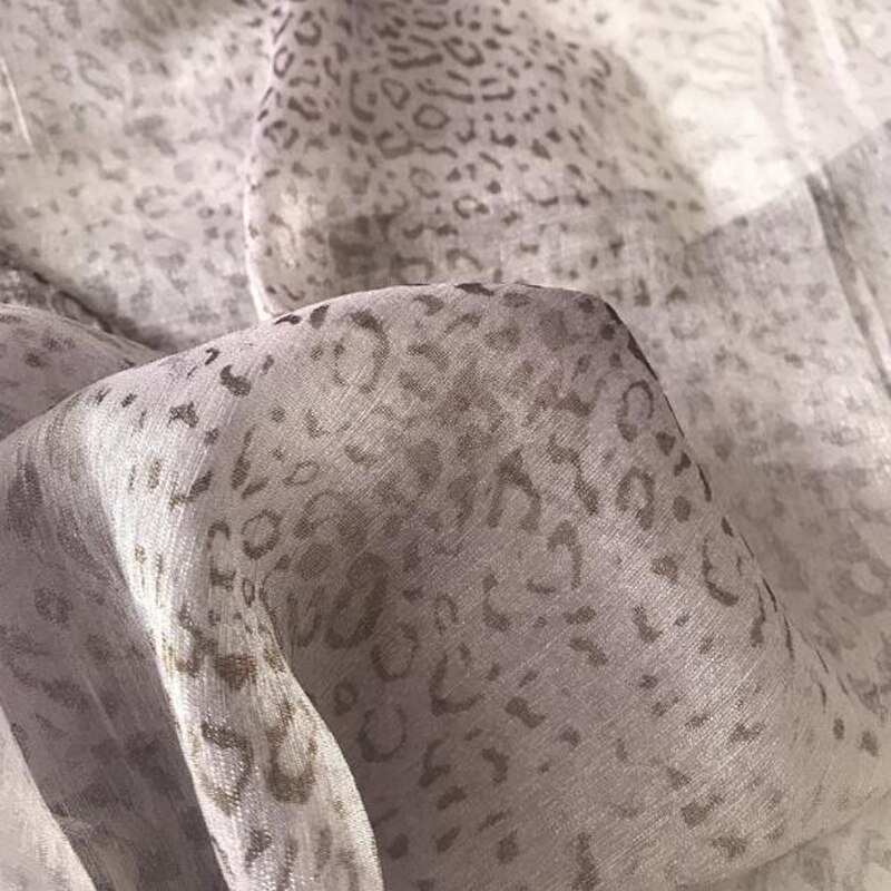 léopard Grain gaufrage en mousseline de soie doux tissu bricolage à la main enfants robe adulte jupe rideau Photo fond tissu