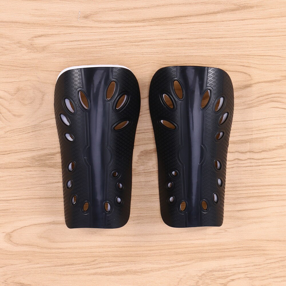 1 paar Leichte Atmungsaktive Erwachsene Kalb Schutz Getriebe FußBall Ausrügestochen für Männer (Weiß): schwarz