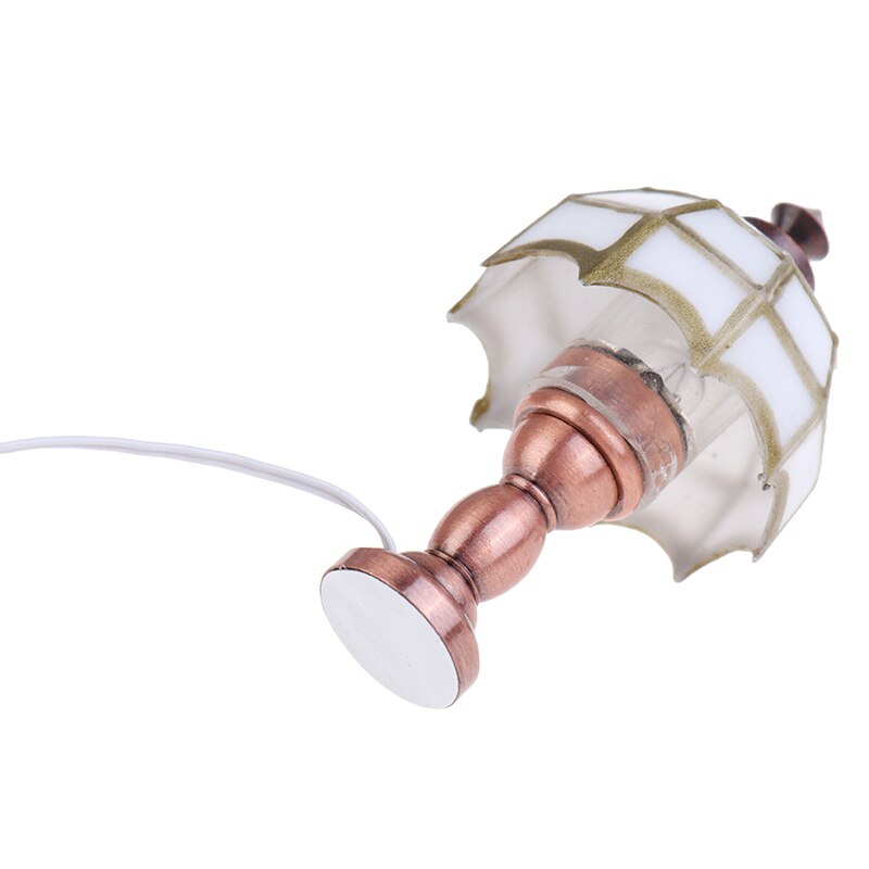 Miniaturowa lampa biurkowa 12 v lampa robić pracy akcesoria robić domku dla lalek 1:12 Lalka Dom mini biały stół lampa
