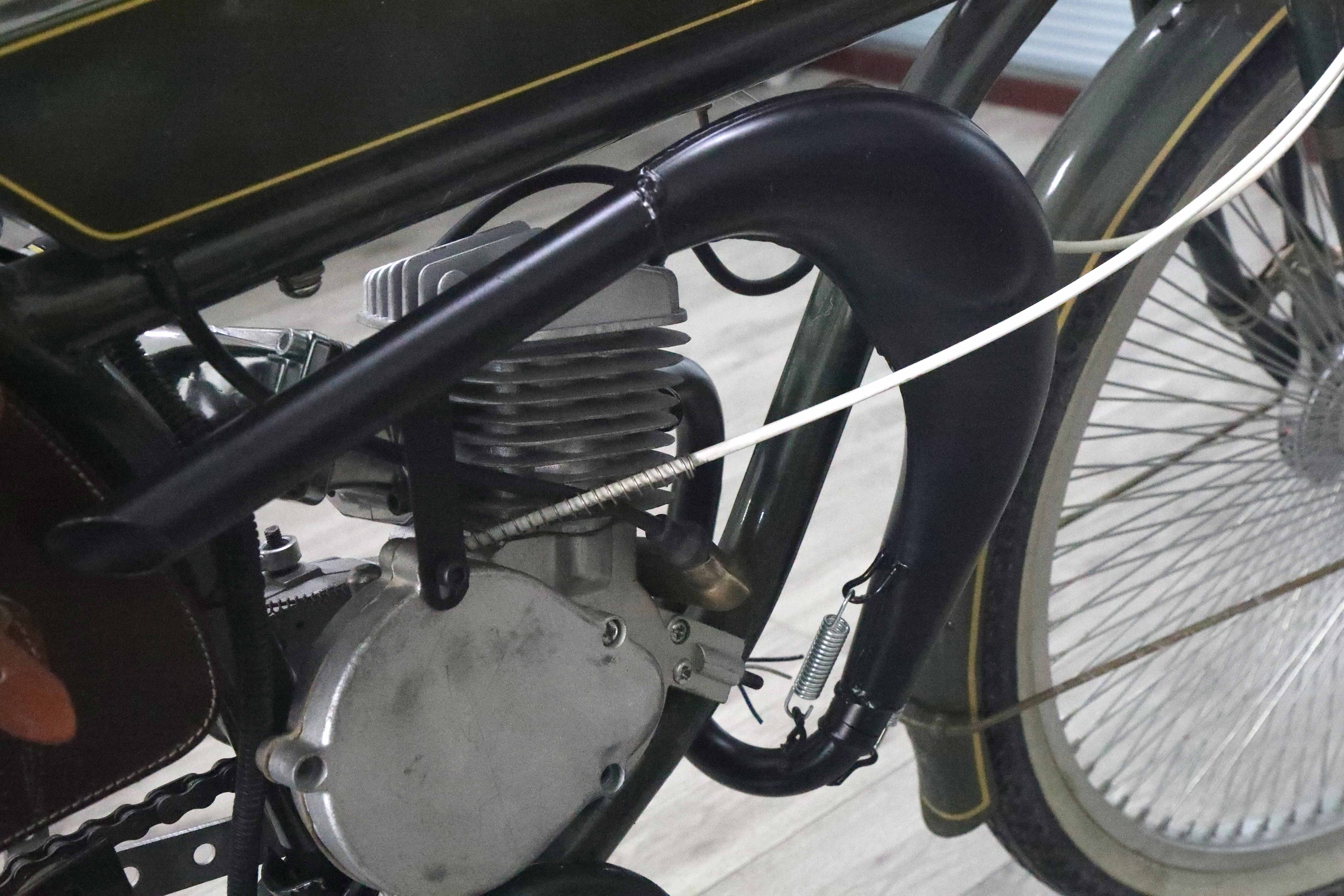 Pipe Exhaust Muffler Black Fit 50 80cc 2 Stroke Bike Gas Engine Curved Exhaust Pipe Motor Bicycle Parts