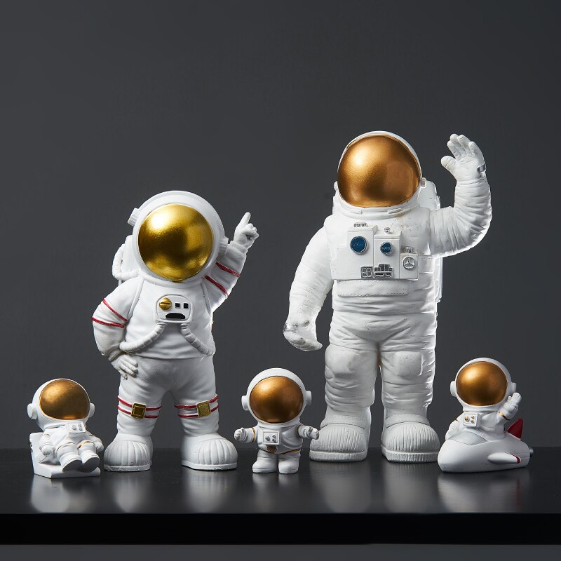 Nordic Astronaut Standbeeld Thuis Desktop Decor Karakter Sculptuur Kosmonaut Hero Kantoor Miniaturen Model Creatieve Figuur Beeldjes