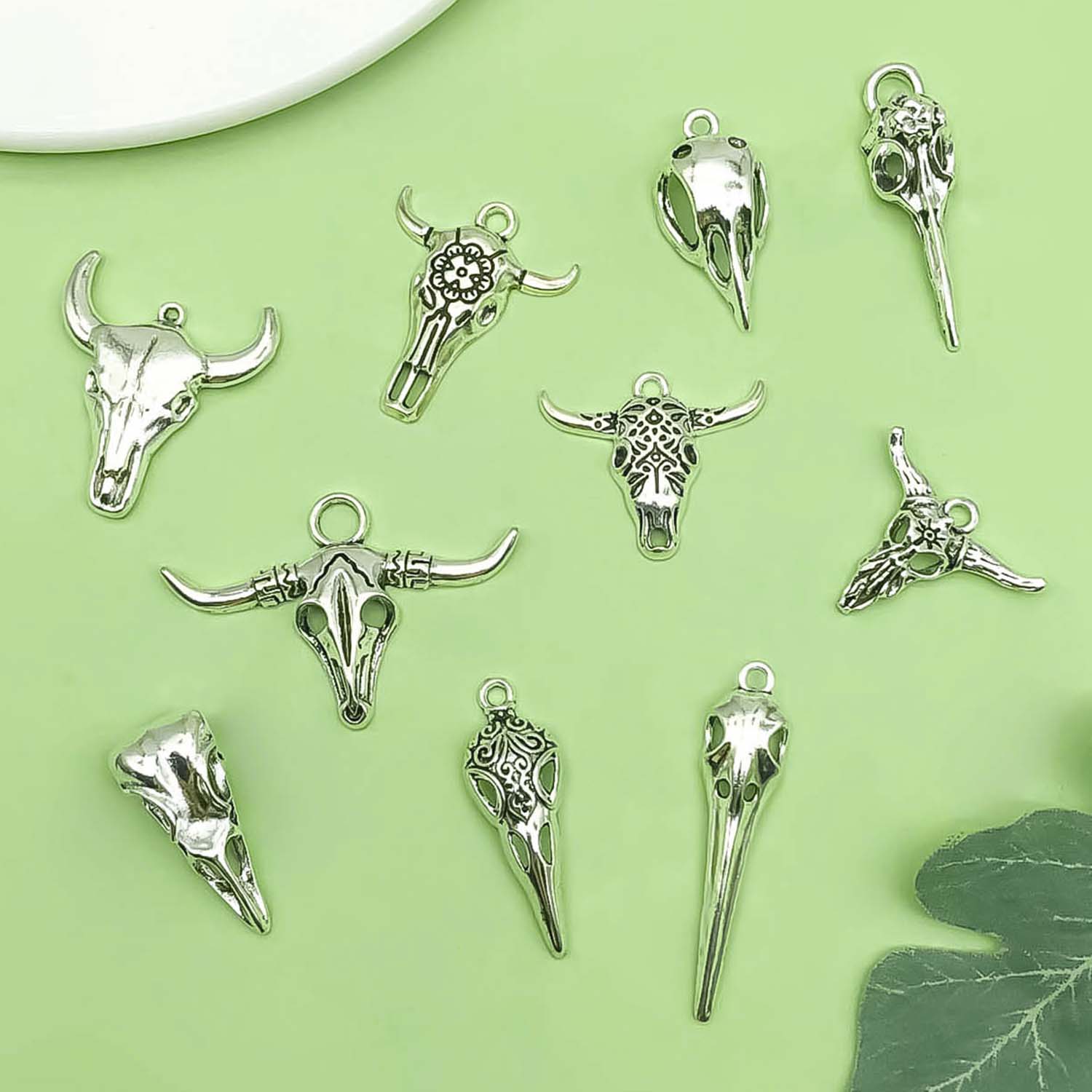 10 Stuks Retro Schedel Vogel Hoofd, Bull Head Charmes Legering Halloween Decoratie Hangers Voor Diy Sieraden Maken Accessoires