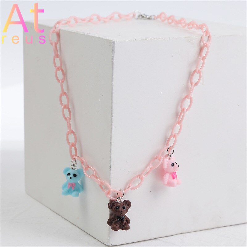 Chic Colorful Daisy Flower Pendant Necklace For Women Cute Resin Square Chain Choker Necklace Jewelry For Girl Spring: H72563 3ColorBear