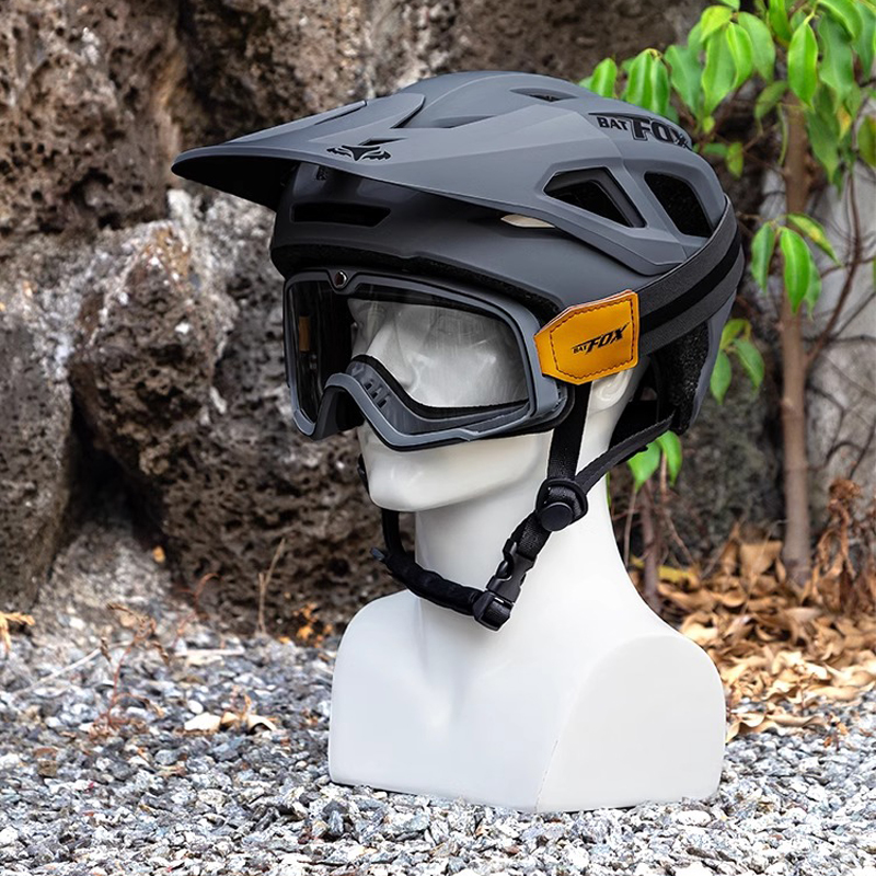 BATFOX Neuer Fahrradhelm, Schutzbrille, Komfortfutter, verstellbar, für Berg Straße, Radfahren, Sicherheitshut, Herren und Damen, MTB, Fahrradhelme: l / Licht Grün