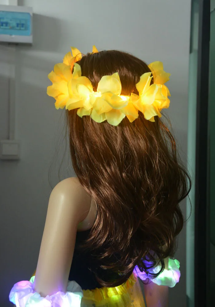 Women Girl Glow Party LED Hawaiian Lei Headband Light Up Flower Ribbon Crown Birthday Wedding Festival: Clear