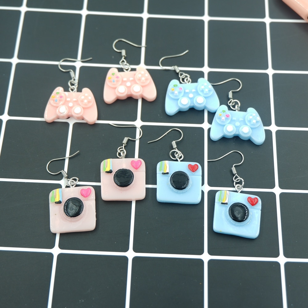 Pendientes Kawaii con controlador de Juego de Cámara para mujer y niña, pendiente para traje, estilo de , joyería,