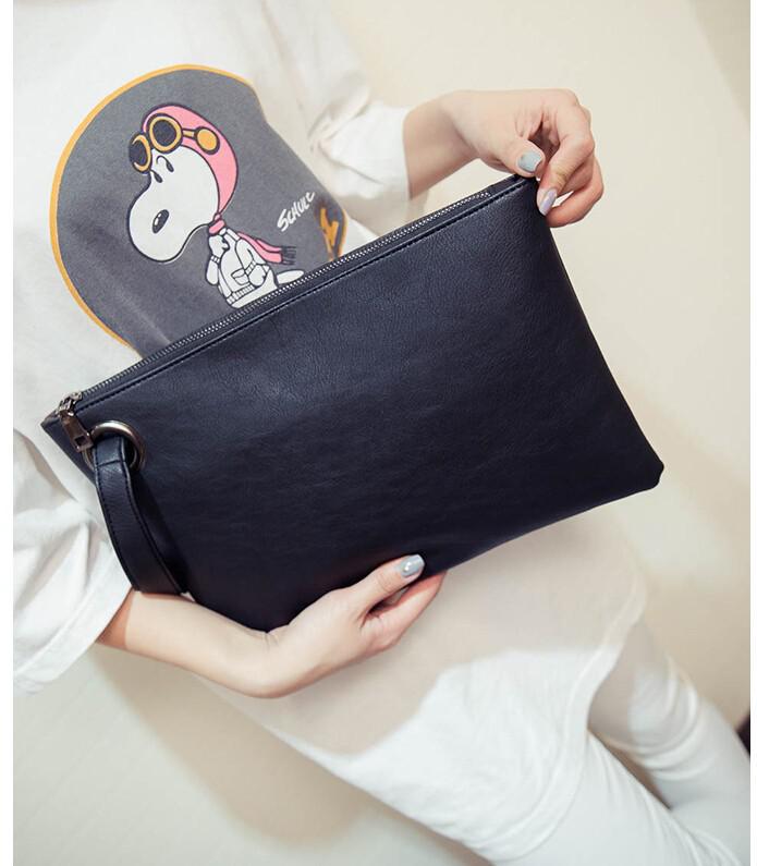 Korea kuverter clutch store tegnebøger dag clutches pu retro håndtaske simpel afslappet kvinder taske pung: Sort