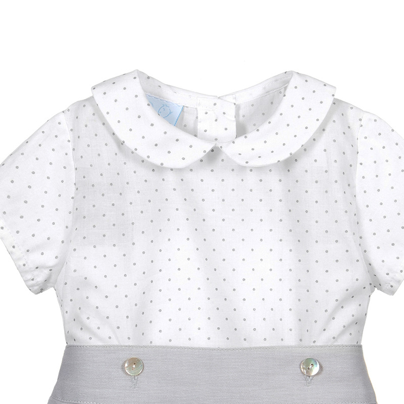 impostato di vestiti da ragazzo spagnolo camicie a maniche corte per bambini pantaloncini grigi abiti per feste di compleanno per bambini boutique per bambini abbigliamento spagna