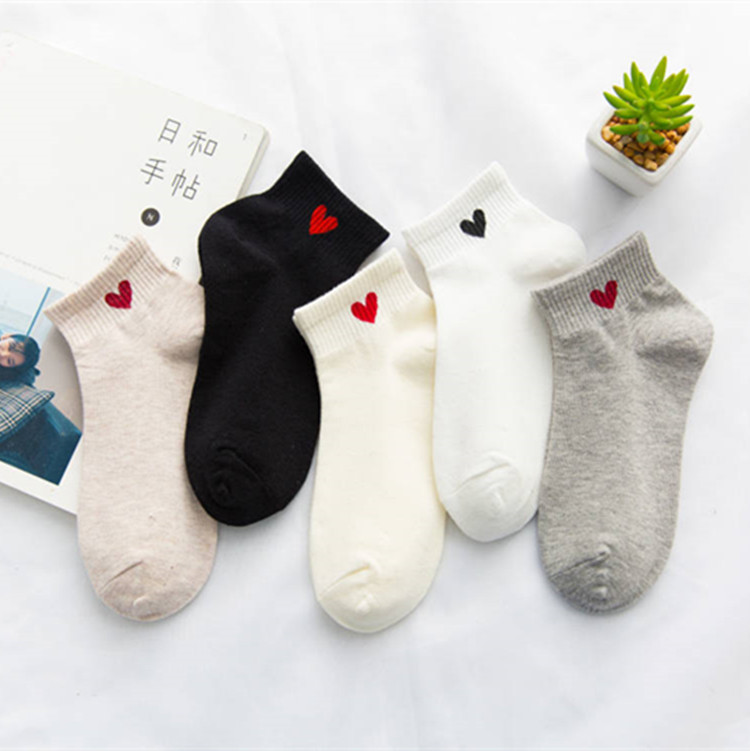 Women Socks Love Heart Cute Female Short Sock Kawaii Cotton Summer Autumn Girls Sock Meias Ankle Sox Calcetines Mujer Girls