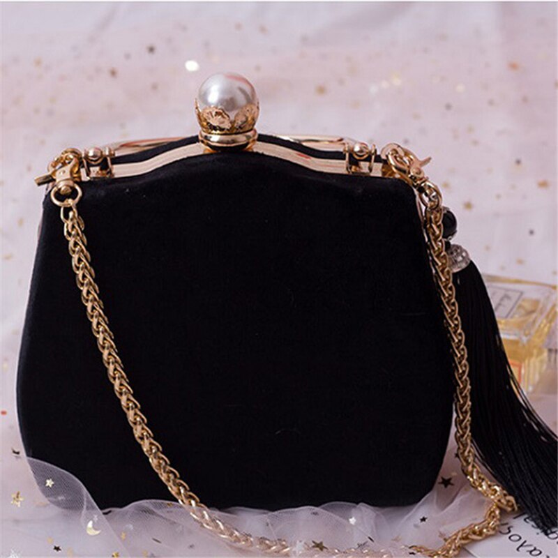 Women Totes Lace Shoulder Bags Black Velour Embroidery Women Pearl Lolita Handbags Ladies Autumn Crossbody Bags