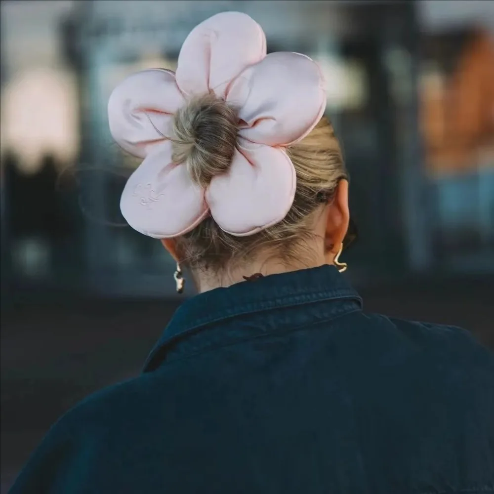 Coleteros de flores de pan grande y dulce, lazos para el cabello para el intestino grueso, bandas elásticas, soporte para cola de caballo, cuerda para el cabello, tocado exquisito