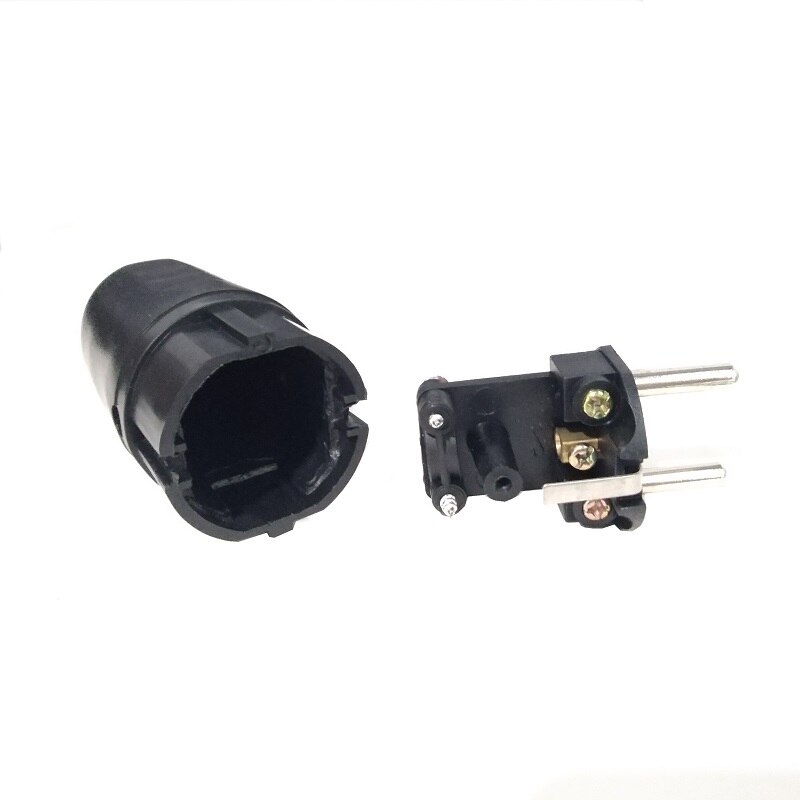 Outdoor Waterproof Electrical Plug Socket - 16A 250V IP44 Rated, PVC & Copper, Overload Protection