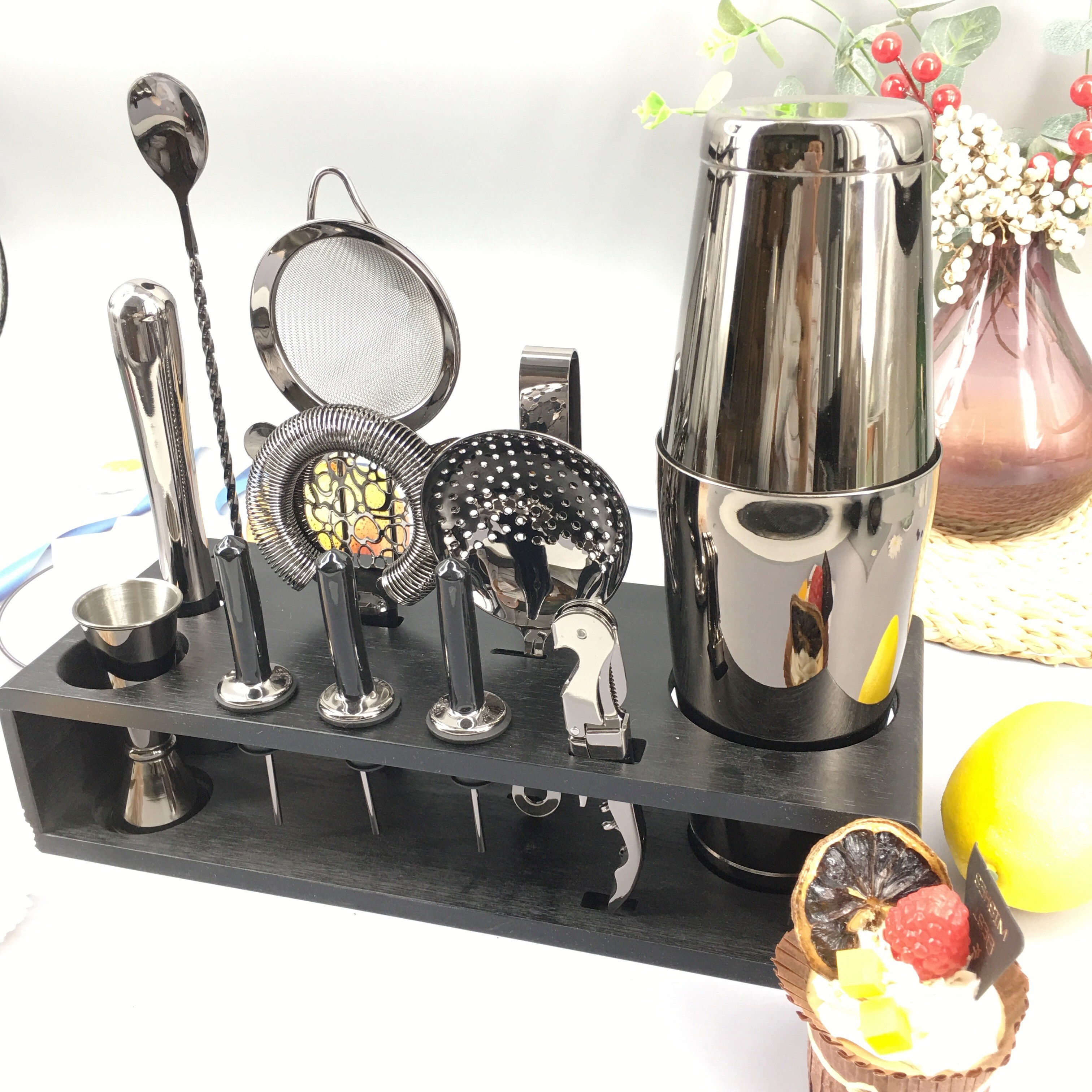 Bartender Cocktail Boston Shaker Barware Set AmeriBcan style stainless 304 steel Boston cocktail shaker 14 Piece: Black heart