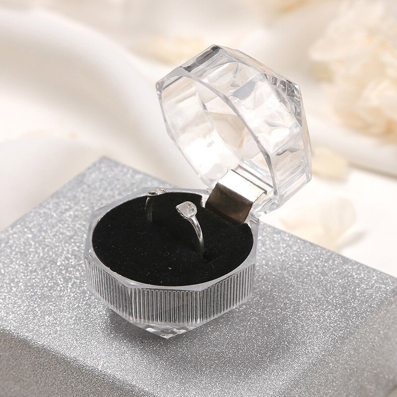 1PC Draagbare Elegante Acryl Transparante Ringen Oorbel Display Box Crystal Bruiloft Sieraden Pakket Box Vitrines 3.8*3.8cm: Zwart