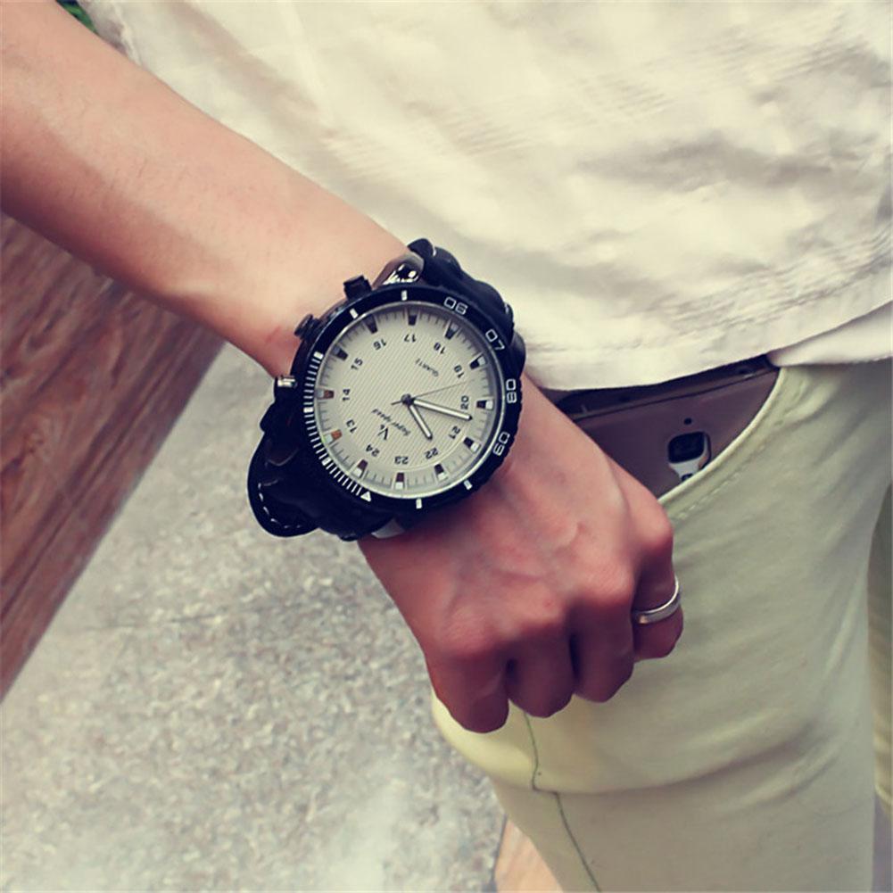 Lintimes unisex kvinder mænd armbåndsur sportsure udendørs kvarts ur stort rundt urskive armbåndsur: Hvid