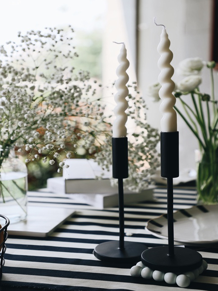 2 Stuks Lange Versierd Kaarsen Spiraal Vormige Geurkaars Home Decor Accessoires Lange Staaf Twisted Aroma Kaarsen Huishoudelijke Kaarsen