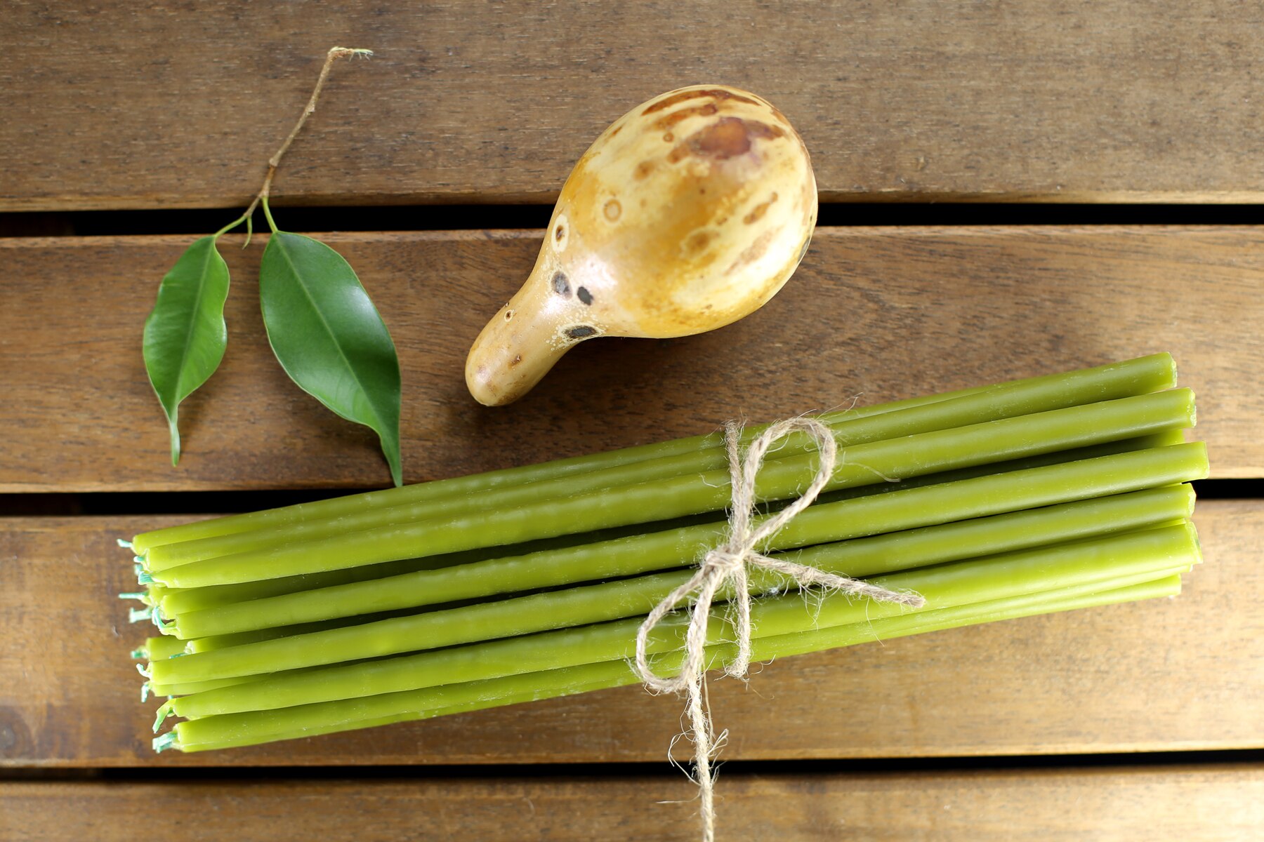 Church candle wax handmade wish wax ceremonial candle 10 pcs 28 cm: Green