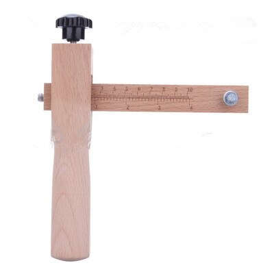 Adjustable thickness belt cutter belt cutter strip cutter