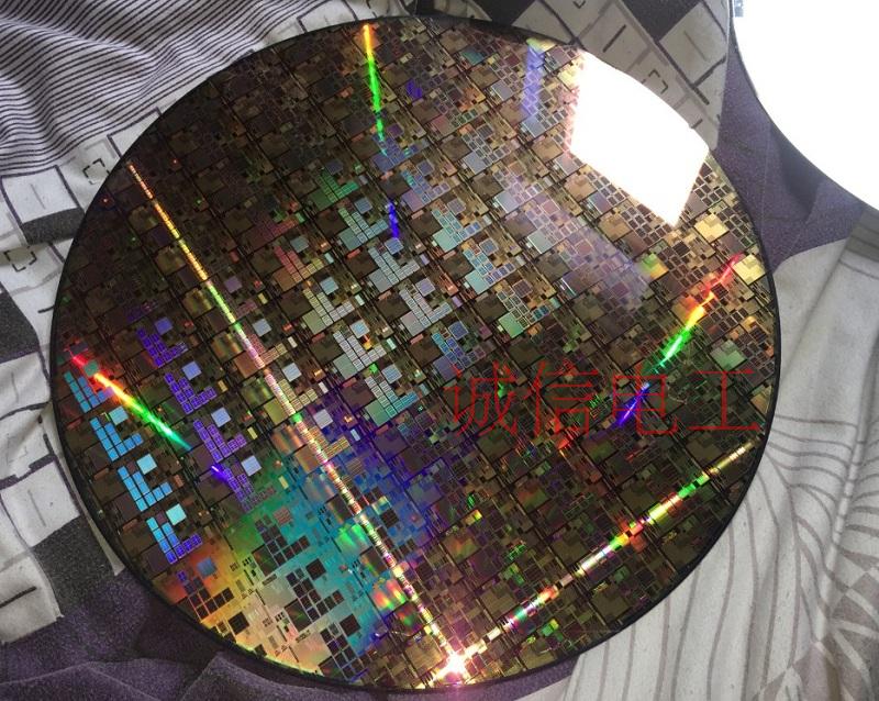 12 Inch Wafer Silicon Complete Chip Wafer Monocrystalline